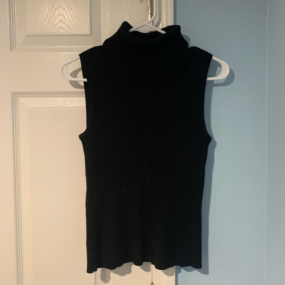Ribbed turtleneck tank sweater - Picture 3 of 5